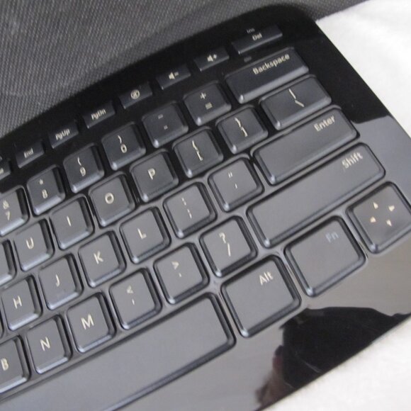 Microsoft Arc Wireless Keyboard - Picture 5 of 8